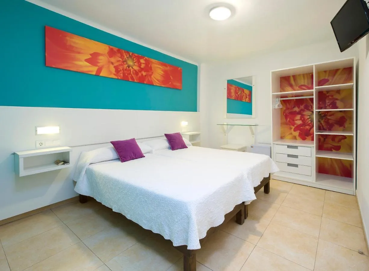 Hotel Hostal Costa Blanca Ibiza 0*,